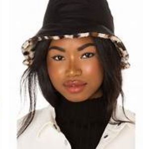 Rag & Bone black/leopard reversible bucket hat.  One size.  Worn once.